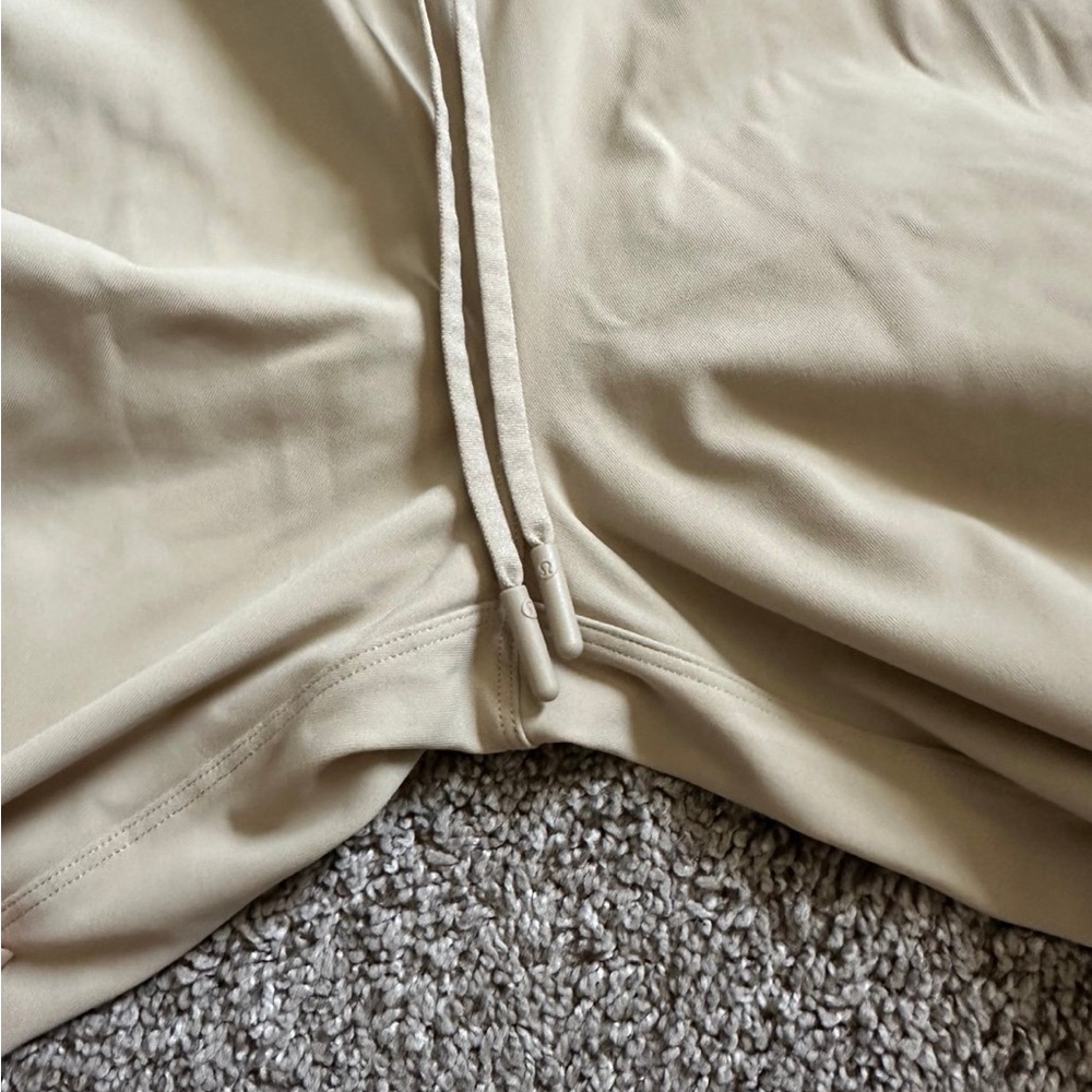 Lululemon joggers - Picture 3 of 3